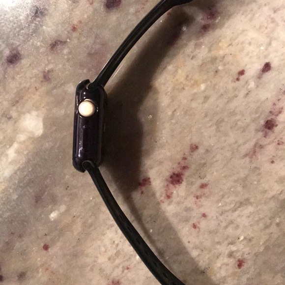 *PRICE NEGOTIABLE* Apple Watch size 32 mm